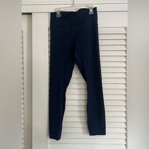 Navy Lululemon Wunder Under Size 8 Leggings 25”